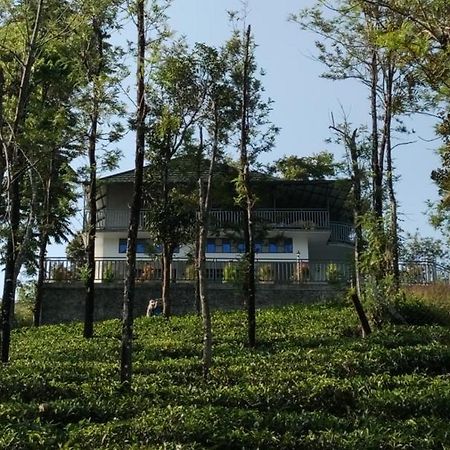 M R Holiday Home Vagamon Esterno foto